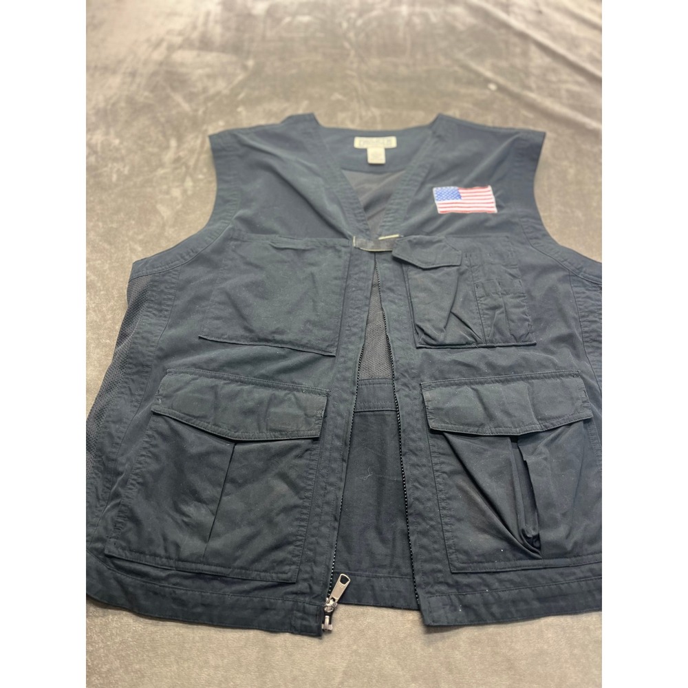 Duluth Trading Co Mens Black Multi Pocket Utility‎ Fishing Vest American Flag L